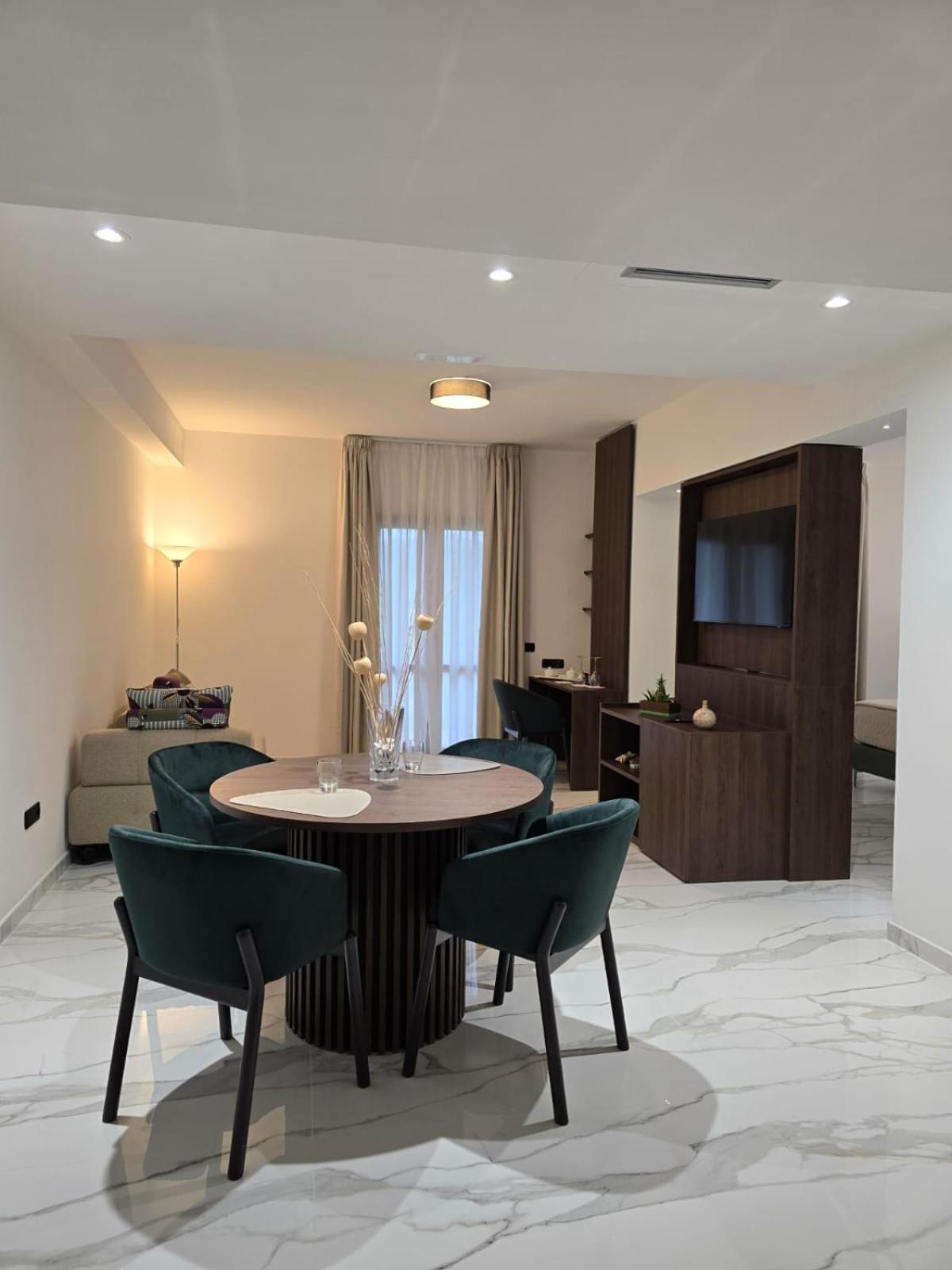 קסטלמצאנו La Locanda Di Castromediano מראה חיצוני תמונה