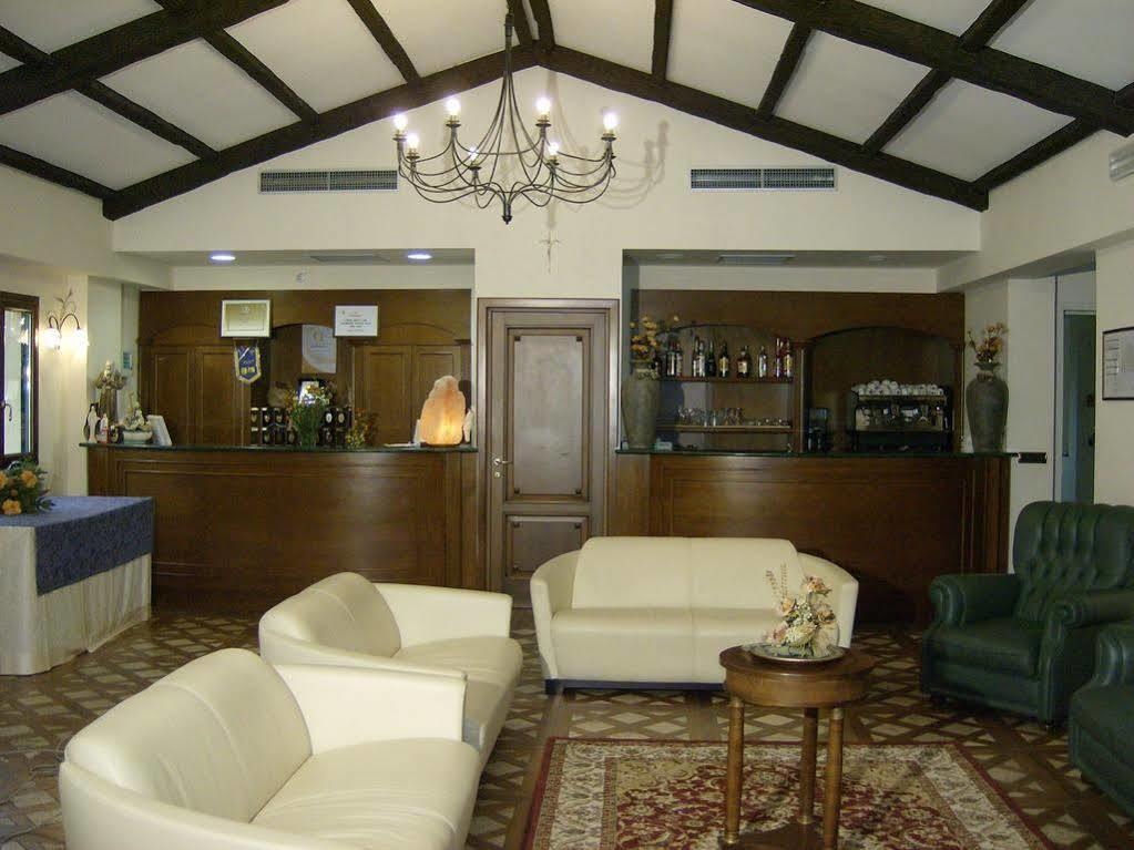 קסטלמצאנו La Locanda Di Castromediano מראה חיצוני תמונה